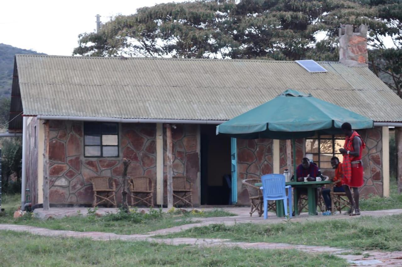 Apartamento Orkaria Safari Mara Camp Sekenani Exterior foto